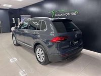 Usata VW Tiguan Life 131 CV (96 kW) 2020 Grigio SUV