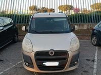 Usata Fiat Doblò 135 CV (99 kW) 2010 Marrone Monovolume