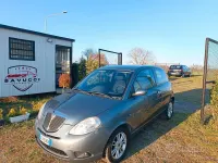 Usata Lancia Ypsilon 75 CV (55 kW) 2008 Grigio Utilitaria