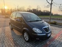 Usata Lancia Musa 95 CV (69 kW) 2011 Grigio Monovolume