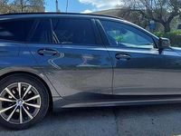 Usata BMW 318 Advantage 150 CV (110 kW) 2021 Grigio Station wagon