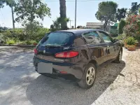 Usata Alfa Romeo 147 105 CV (77 kW) 2008 Nero Utilitaria