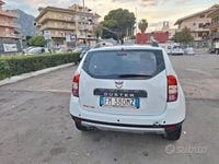 Usata Dacia Duster Lauréate 115 CV (84 kW) 2017 Bianco SUV