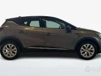 Usata Renault Captur Intens 142 CV (104 kW) 2022 Grigio SUV