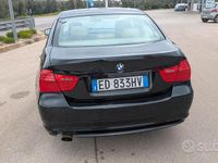 Usata BMW 316 116 CV (85 kW) 2010 Nero Berlina