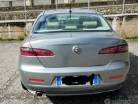 Usata Alfa Romeo 159 Distinctive 136 CV (100 kW) 2011 Grigio Berlina