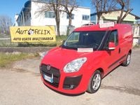 Usata Fiat Doblò 105 CV (77 kW) 2010 Rosso Monovolume