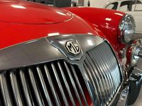 Usata MG MGA 72 CV (52 kW) 1956 Orient red Cabrio