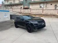 Usata Land Rover Range Rover Velar HSE Dynamic 241 CV (177 kW) 2017 Nero SUV