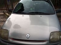 Usata Renault Clio II 54 CV (39 kW) 2000 Grigio
