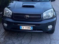 Usata Toyota RAV4 2005 Grigio SUV