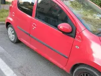 Usata Peugeot 107 68 CV (50 kW) 2008 Rosso Utilitaria
