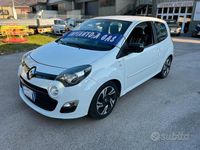 Usata Renault Twingo SE 74 CV (54 kW) 2014 Bianco Utilitaria