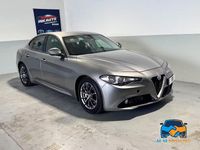 Usata Alfa Romeo Giulia 150 CV (110 kW) 2016 Grigio Berlina