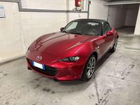 Usata Mazda MX5 Exclusive-Line 184 CV (135 kW) 2023 Rosso Cabrio