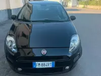 Usata Fiat Punto 69 CV (50 kW) 2018 Nero Utilitaria