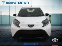 Nuova Toyota Aygo X Active 72 CV (52 kW) 2025 Super white SUV