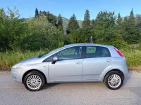 Usata Fiat Grande Punto Dynamic 69 CV (50 kW) 2009 Grigio Utilitaria