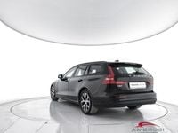 Usata Volvo V60 197 CV (144 kW) 2023 Nero Station wagon