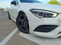 Usata Mercedes CLA200 AMG 136 CV (100 kW) 2019 Bianco Station wagon