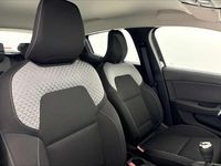 Nuova Renault Clio V Evolution 101 CV (74 kW) 2026 Nero etoilè Berlina