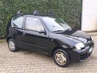 Usata Fiat 600 Anniversary 54 CV (39 kW) 2007 Nero Utilitaria