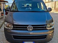 Usata VW Caravelle 150 CV (110 kW) 2010 Grigio Monovolume