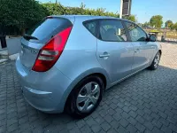 Usata Hyundai i30 Active 90 CV (66 kW) 2011 Argento Berlina