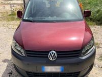 Usata VW Caddy 109 CV (80 kW) 2012 Rosso Monovolume