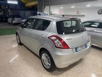 Usata Suzuki Swift 74 CV (54 kW) 2016 Grigio Utilitaria