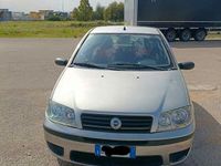 Usata Fiat Punto 69 CV (50 kW) 2005 Grigio Utilitaria
