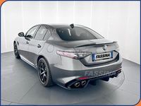 Nuova Alfa Romeo Giulia Quadrifoglio 519 CV (381 kW) 2025 Grigio Berlina