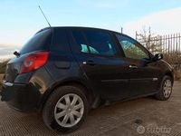 Usata Renault Clio II Rip Curl 86 CV (63 kW) 2007 Nero Utilitaria