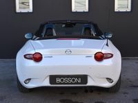 Usata Mazda MX5 Inclusive 184 CV (135 kW) 2019 Bianco Cabrio