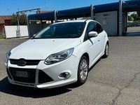 Usata Ford Focus 115 CV (84 kW) 2011 Bianco Berlina