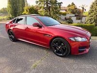 Usata Jaguar XF R-Sport 240 CV (176 kW) 2017 Rosso Berlina