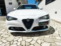 Usata Alfa Romeo Giulia 150 CV (110 kW) 2016 Berlina