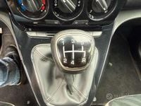 Usata Lancia Ypsilon Gold 69 CV (50 kW) 2016 Nero Utilitaria