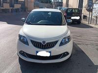 Usata Lancia Ypsilon S 69 CV (50 kW) 2022 Bianco Utilitaria