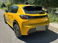Usata Peugeot 208 GT 101 CV (74 kW) 2023 Giallo Utilitaria
