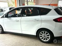 Usata Ford C-MAX Titanium S 120 CV (88 kW) 2017 Bianco Monovolume