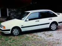Usata Volvo 440 102 CV (75 kW) 1992 Bianco Utilitaria
