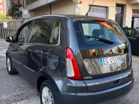 Usata Lancia Musa 95 CV (69 kW) 2010 Bluazzurro Monovolume