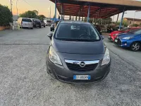 Usata Opel Meriva 95 CV (69 kW) 2011 Grigio Monovolume