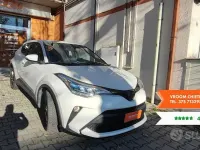 Begagnad Toyota C-HR Lounge 98 HK (72 kW) 2022 SUV