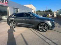 Usata Audi Q8 286 CV (210 kW) 2019 Grigio SUV