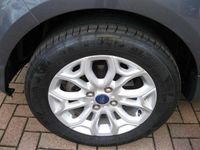 Usata Ford Ecosport Business Edition 95 CV (69 kW) 2017 Grey matter SUV