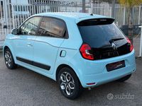 Usata Renault Twingo Intens 65 CV (47 kW) 2021 Blu Utilitaria