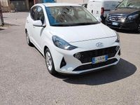 Usata Hyundai i10 67 CV (49 kW) 2022 Bianco Utilitaria
