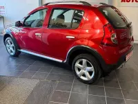 Usata Dacia Sandero Stepway 88 CV (64 kW) 2012 Rosso Berlina